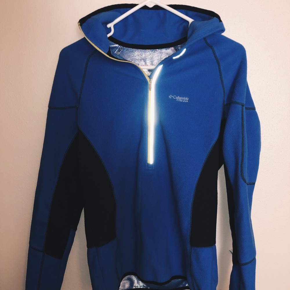 Quarter Zip Up